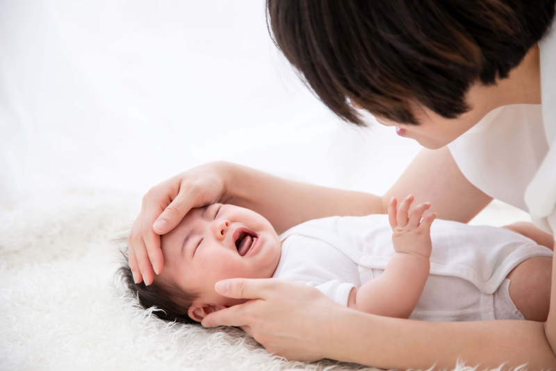 赤ちゃんが発熱でミルクを飲まない時の対処法は？